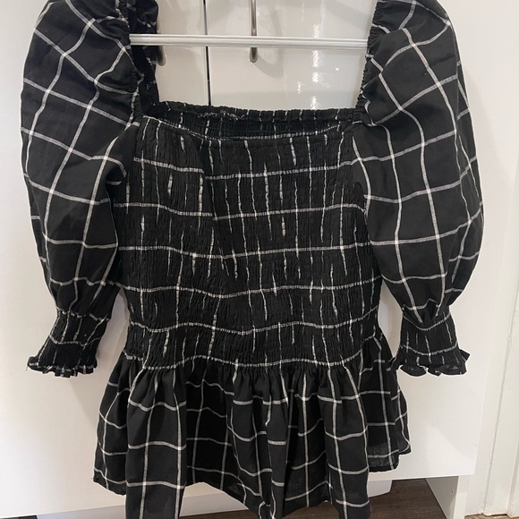Peplum Ribbed Blouse - Picture 2 of 2